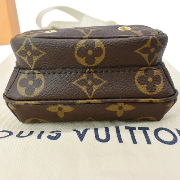 LOUIS VUITTON  Utility Phone Sleeve Monogram Canvas Crossbody Bag - Picture 7 of 11